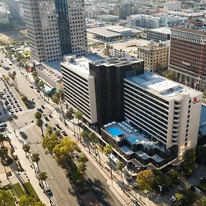 Marriott Long Downtown Hotel